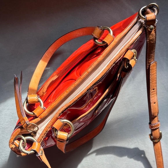 Coach Orange Patent Leather Crossbody Tote Shoulder Bag Zipper Closure Vintage - Picture 5 of 17